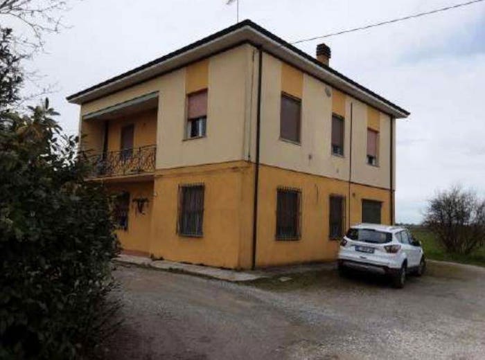 Casa con 5 locali in vendita in Via Di Mezzo, Nonantola