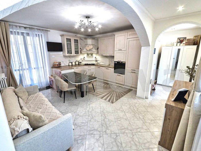 Appartamento trilocale in vendita in Via Ersilia Borgazzi, Centro, Lentate sul Seveso