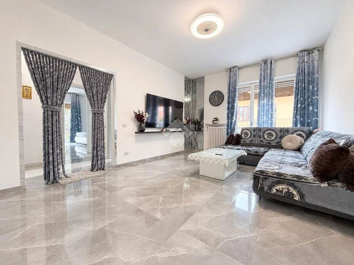 Appartamento con 6 locali in vendita in Via Campagnola, Campagnola, Bergamo
