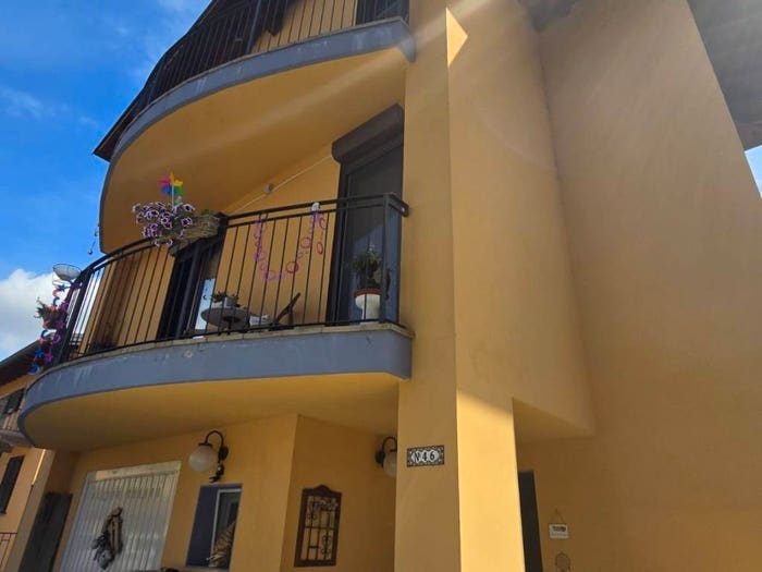 Casa quadrilocale in vendita in Via Ruggero Leoncavallo, Torrion Quartara, Novara