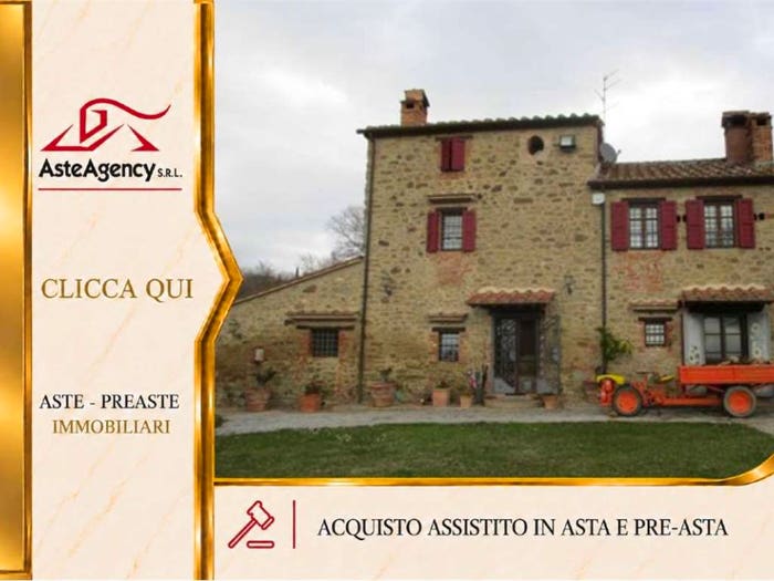 Casa con 6 locali in vendita in Frazione Vernazzano snc, Tuoro sul Trasimeno
