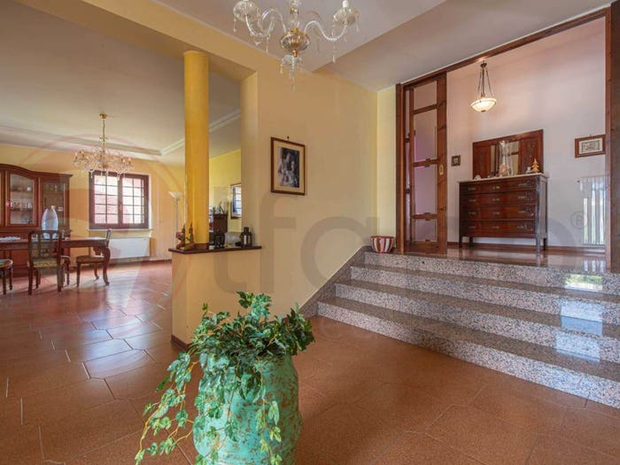 Casa con 6 locali in vendita in Via Campanile, Arce