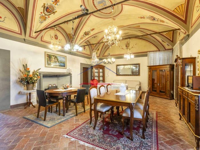 Casa con 6 locali in vendita in Centro abitato di centoia, Barullo Centoia, Cortona