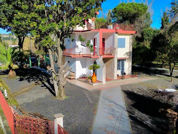Casa quadrilocale in vendita in Via Reginelle, Monterusciello, Pozzuoli