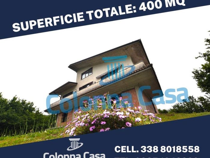Casa con 6 locali in vendita in Piano, Montoro
