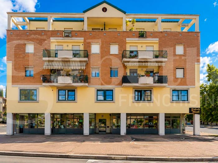 Appartamento trilocale in vendita in VIA ASSISI, Passaggio, Bettona
