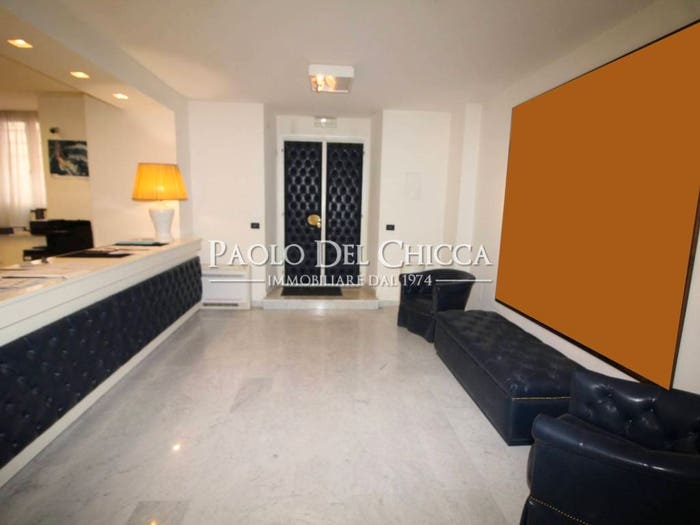 Appartamento con 5 locali in vendita in Via delle Commedie, Via Grande Piazza della Repubblica, Livorno
