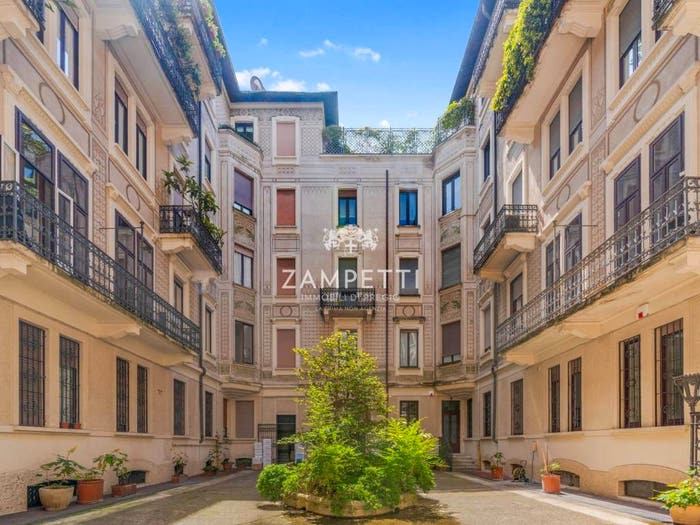 Appartamento trilocale in vendita in Via Bernardino Telesio, Pagano, Milano