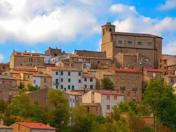Case in Vendita e in Affitto - 3