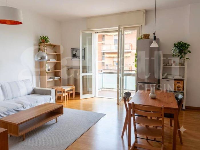 Appartamento quadrilocale in vendita in VIA NINO BIXIO, Centro Urbano, Cesena