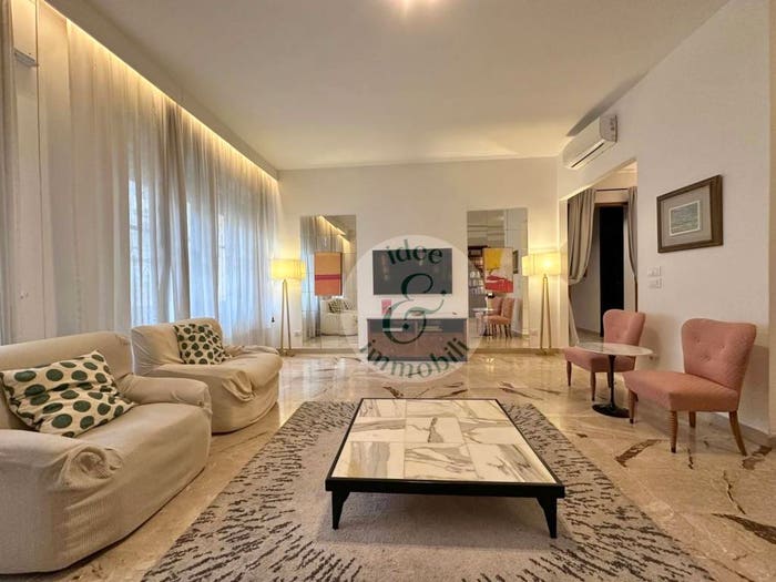 Appartamento con 6 locali in affitto in Piazza Massimo d'Azeglio, D'Azeglio, Firenze