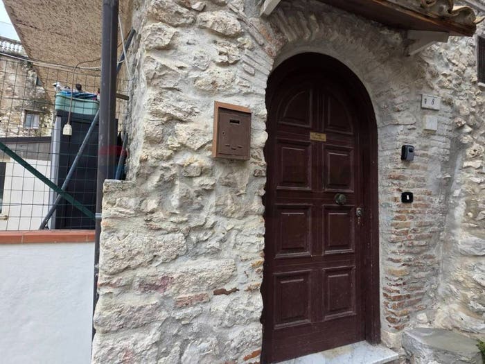 Appartamento bilocale in vendita in vico vescia, Centro, Minturno