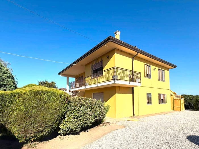 Casa con 6 locali in vendita in Via Mondonovo, Villaggio Busonera, Cavarzere