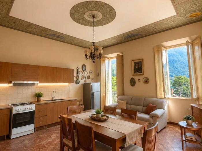 Appartamento quadrilocale in vendita in Via Fratelli Recchi, Moltrasio