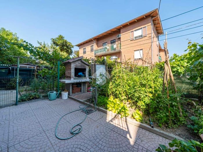 Appartamento quadrilocale in vendita in Via Giardini Sud, Centro, Formigine