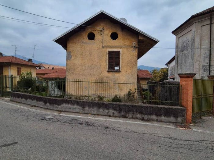 Casa trilocale in vendita in Via delle Fontane, Centro, Borgosesia