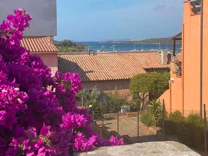 Appartamento bilocale in vendita in Via Giovanni Xxiii, Porto Pozzo, Santa Teresa Gallura