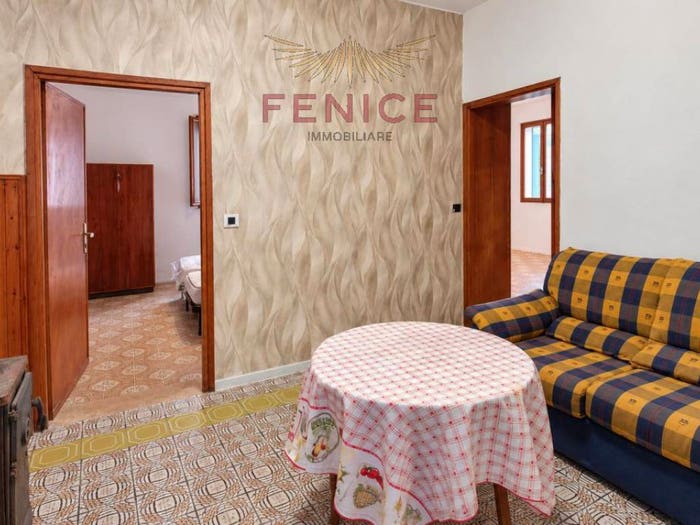 Appartamento quadrilocale in vendita in Via Zocchi, Centro, Valdobbiadene