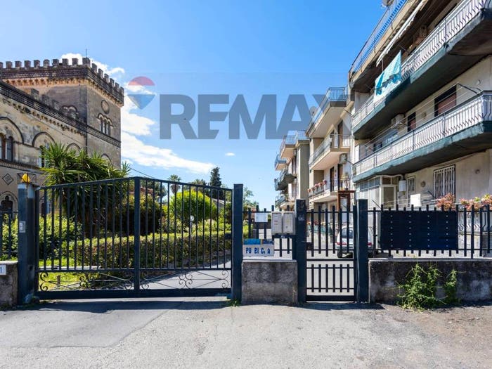 Appartamento quadrilocale in vendita in Via Tupparello, San Giovanni Tupparello, Acireale