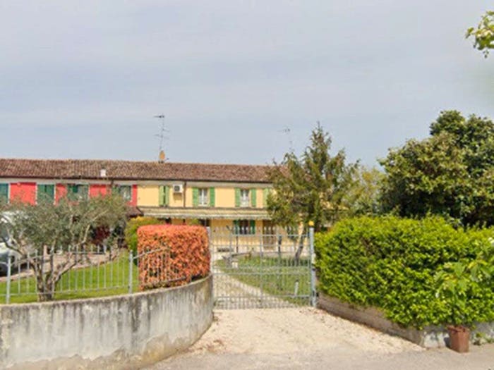 Casa con 6 locali in vendita in Stradello Cesure, Centro, Castel d'Ario