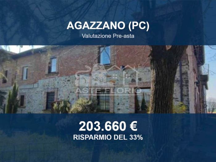 Casa con 6 locali in vendita in Strada Cantone, Centro, Agazzano