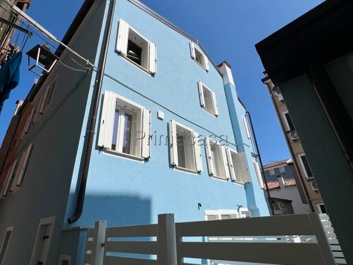 Casa trilocale in vendita in Via Sottomarina, Sottomarina, Chioggia