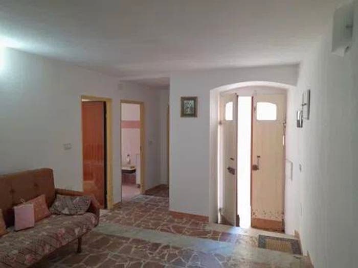 Casa con 6 locali in vendita in Cuglieri