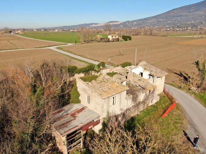 Casa con 6 locali in vendita in Via di Bassano, San Damiano Rivotorto Capodacqua, Assisi