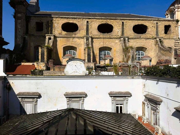 Appartamento con 5 locali in vendita in corso UMBERTO I, Tribunali, Napoli
