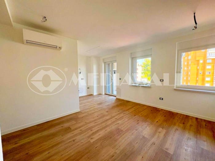 Appartamento con 5 locali in vendita in Via Guglielmo Oberdan, Centro Storico, Pordenone