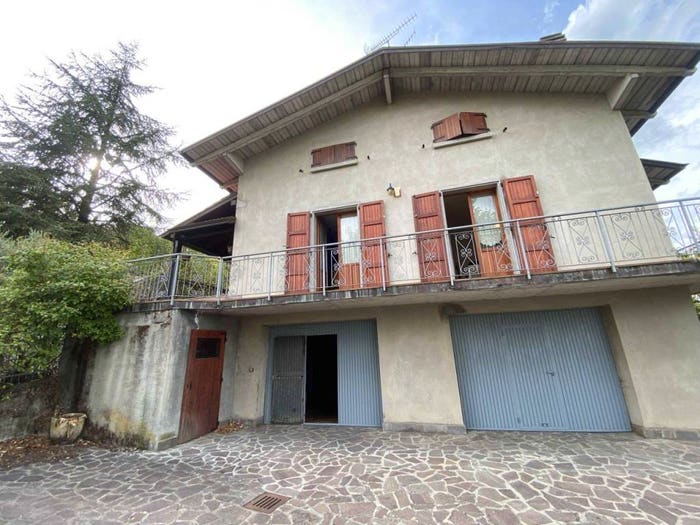 Casa con 6 locali in vendita in Via Pasquale Marconi, Casale, Castelnovo Ne' Monti