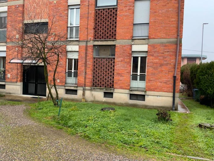 Appartamento trilocale in vendita in Via Cevedale, Centro, Busto Garolfo