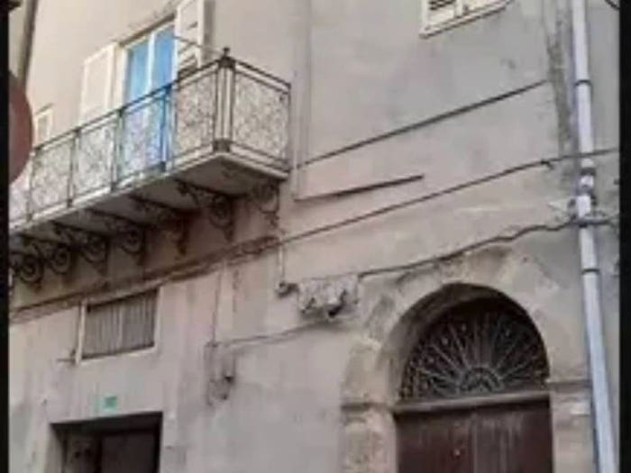 Casa monolocale in vendita in Via Roma, Centro, Mazzarino