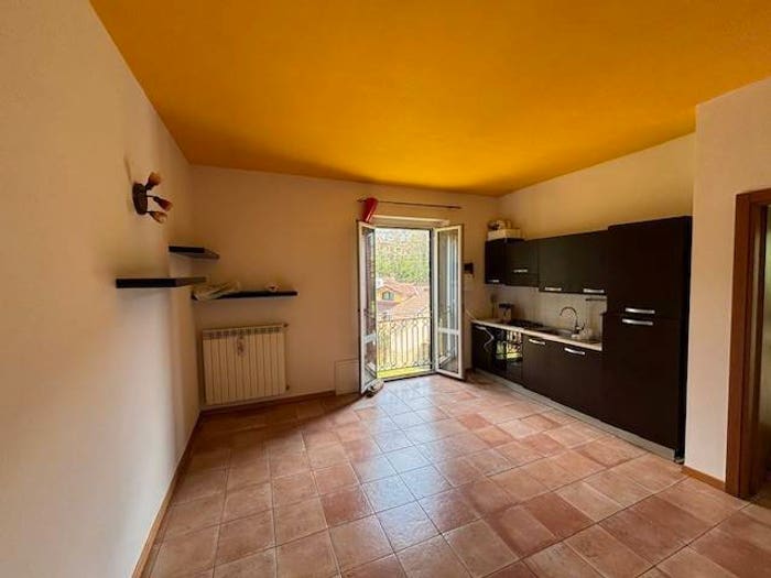 Appartamento trilocale in vendita in Viale Roma, Centro, Loro Ciuffenna