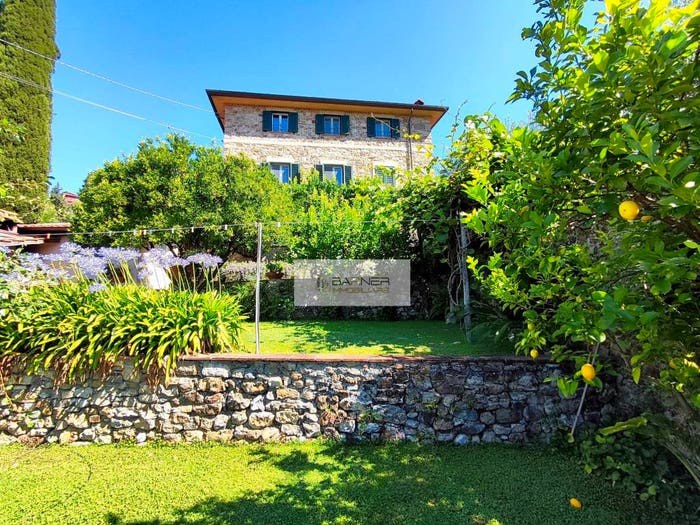 Casa con 6 locali in vendita in Via delle Tre Fontaine, Bargecchia Corsanico, Massarosa
