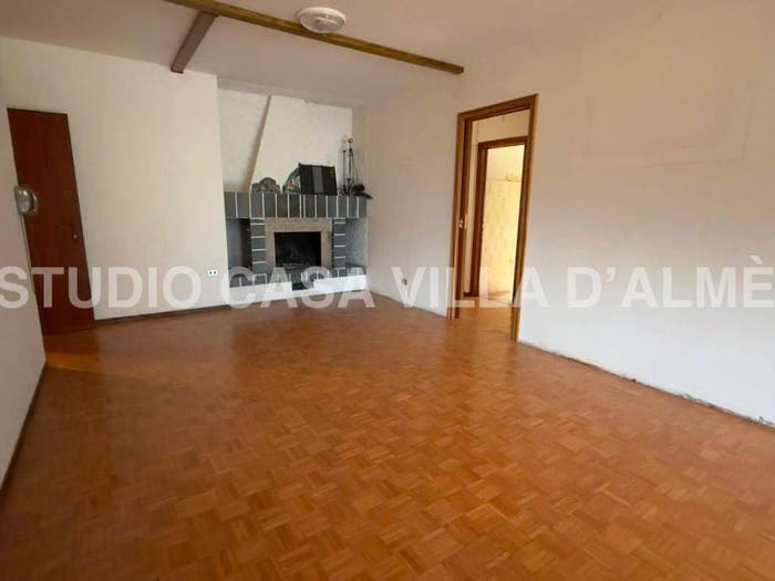 Casa trilocale in vendita in Via San Rocco, Centro, Branzi
