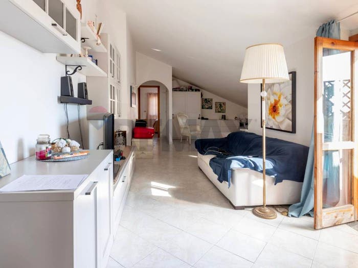 Appartamento quadrilocale in vendita in Via Santa Maria La Stella, Santa Maria La Stella, Aci Sant'Antonio