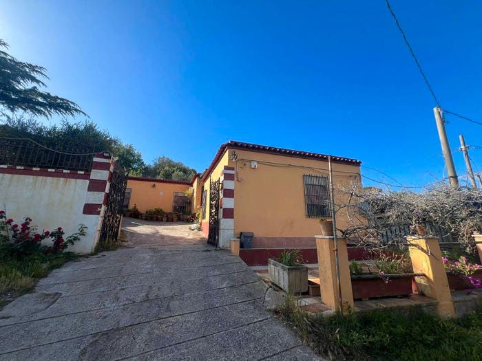 Casa quadrilocale in vendita in Via torrente papardo, Faro Superiore Sperone, Messina