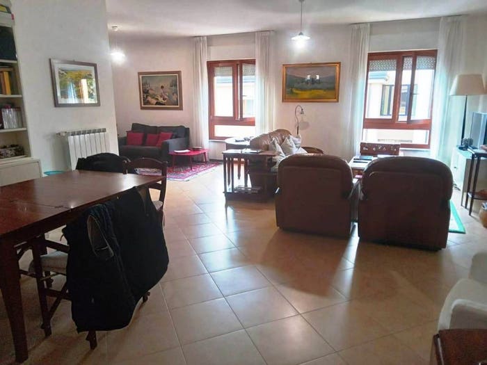 Appartamento con 5 locali in vendita in Viale Cesare Battisti, Centro, Acquasparta
