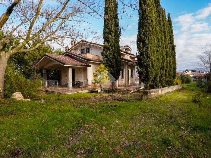 Casa quadrilocale in vendita in Via delle vigne nuove, Mentana