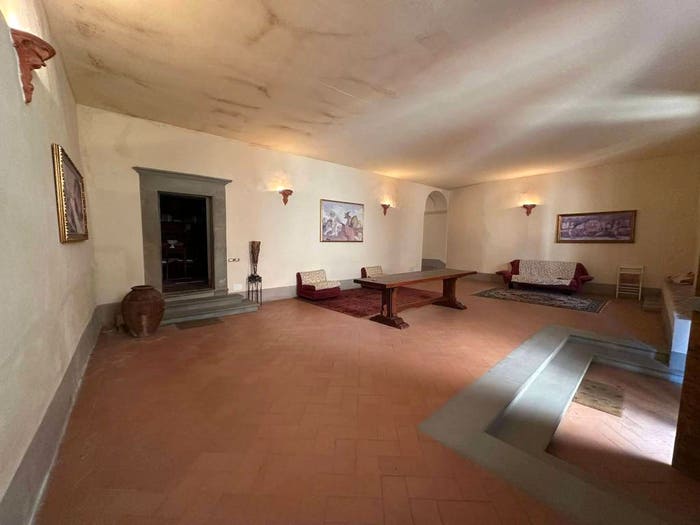 Casa con 6 locali in vendita in via Gioacchino Rossini, Centro, Paciano