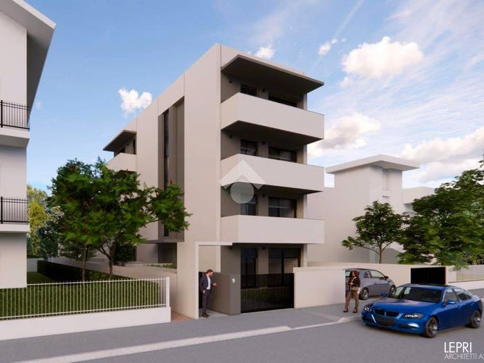 Appartamento quadrilocale in vendita in Viale Bertinoro, Parco, Riccione