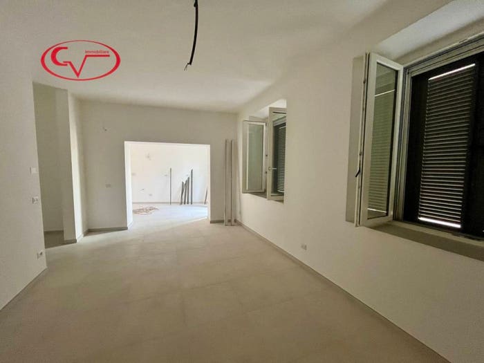 Appartamento quadrilocale in vendita in Corso Italia, Laterina, Laterina Pergine Valdarno