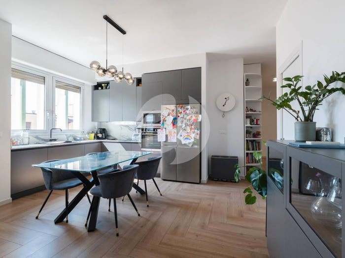 Appartamento quadrilocale in vendita in Saffi, Bologna