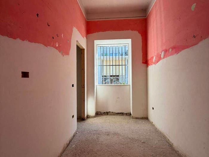 Appartamento con 6 locali in vendita in via Fratelli tufano Snc, Saviano