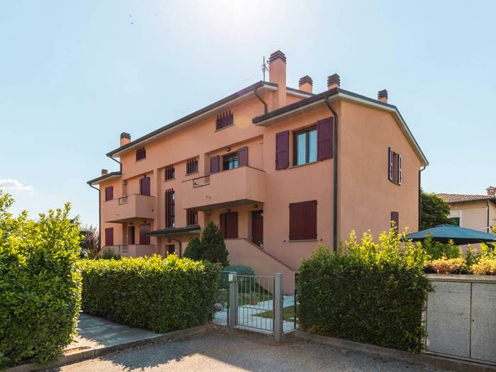 Casa con 6 locali in vendita in Lasie, Zona Industriale Casola Canina, Imola