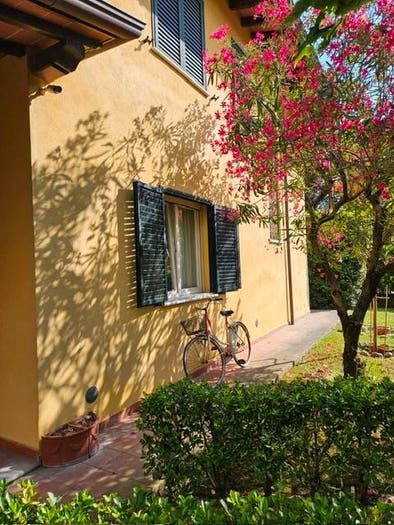 Casa con 6 locali in vendita in Vittoria Apuana, Forte dei Marmi