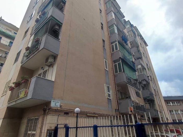 Appartamento trilocale in vendita in Pigna Omodeo, Napoli