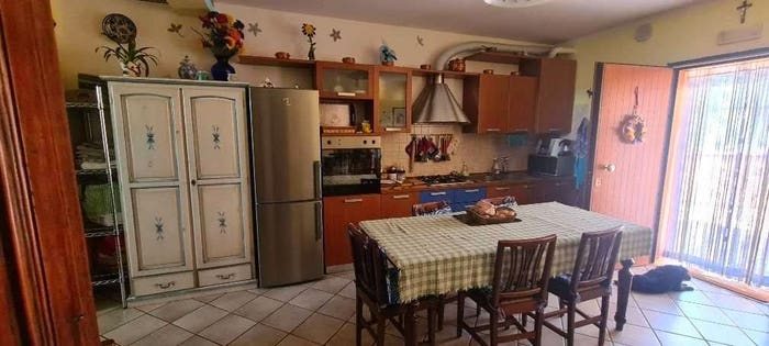 Appartamento trilocale in vendita in via degli Artiglieri, Centro, Giavera del Montello