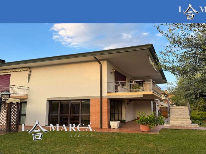 Casa con 6 locali in vendita in Via Piave, Dosson, Casier